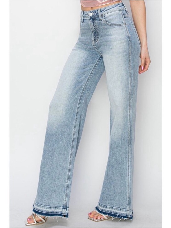 Risen Jeans Denim - RISEN Wide Leg Shadow Released Hem Stretch Jeans Light Wash Size 5 / 27 EUC